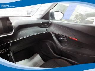 PEUGEOT 2008 usata, con Climatizzatore