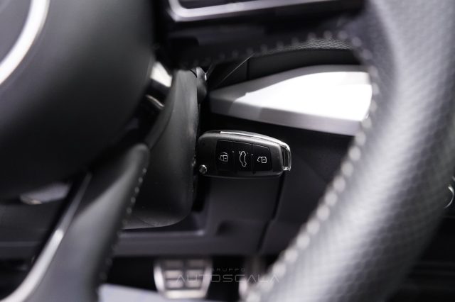 AUDI Q2 usata, con Volante in pelle