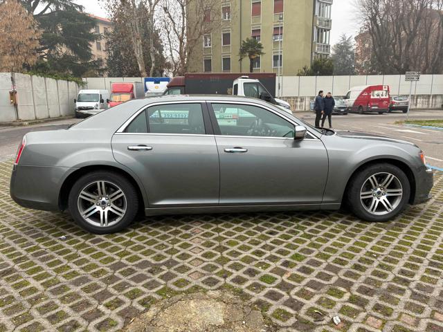 LANCIA Thema usata, con Autoradio