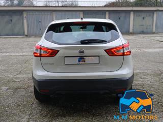 NISSAN Qashqai usata, con Autoradio