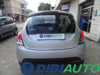 LANCIA Ypsilon usata, con Chiusura centralizzata