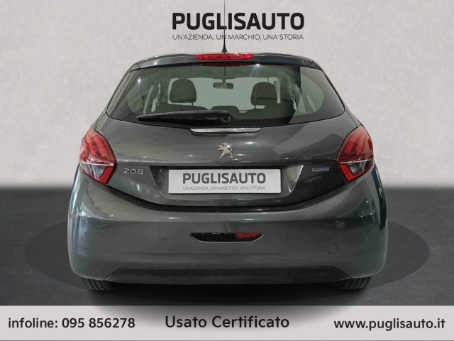 PEUGEOT 208 usata, con Autoradio