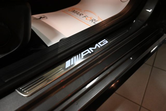 MERCEDES-BENZ CLA 45 AMG usata 206