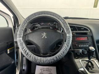 PEUGEOT 5008 usata 21