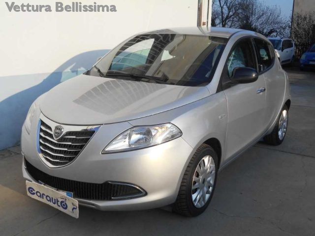 LANCIA Ypsilon usata, con ABS