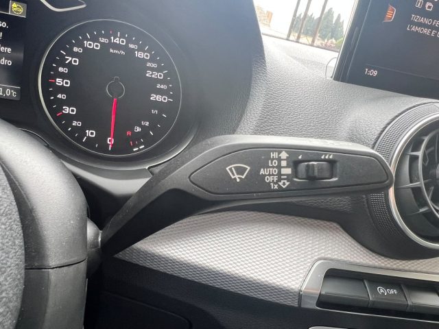 AUDI Q2 usata 19
