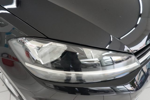 VOLKSWAGEN Golf usata, con Volante multifunzione