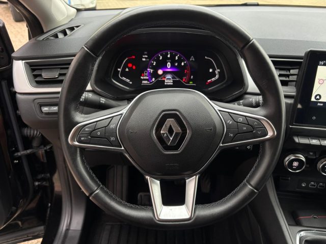 RENAULT Captur usata, con Fari LED