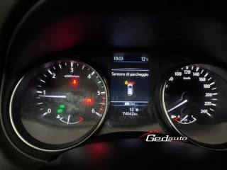 NISSAN Qashqai usata, con Park Distance Control