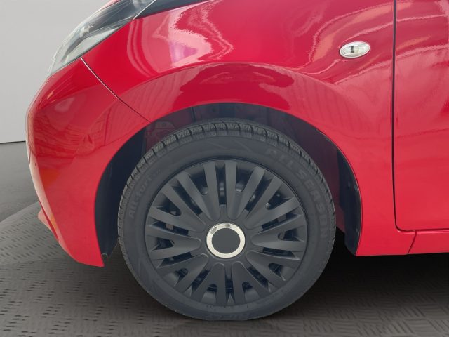 TOYOTA Aygo usata 18