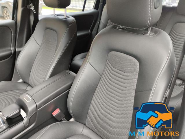 MERCEDES-BENZ GLB 180 usata, con Cerchi in lega