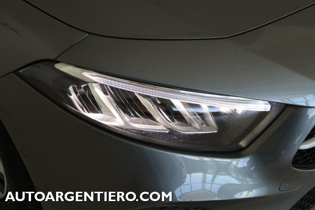 MERCEDES-BENZ A 180 usata, con Supporto lombare