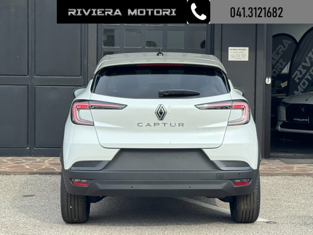 RENAULT Captur usata, con Sedile posteriore sdoppiato