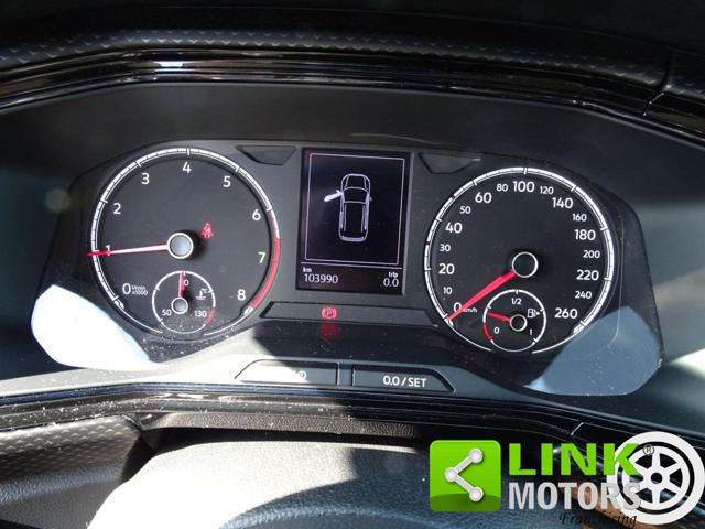 VOLKSWAGEN T-Cross usata 1