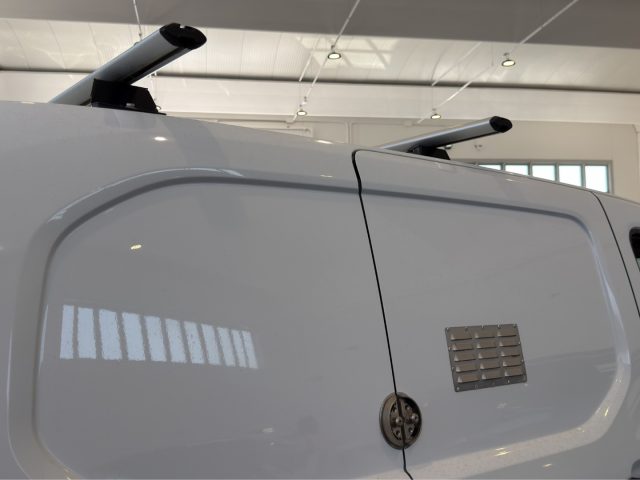 PEUGEOT Partner usata, con Sensore di pioggia