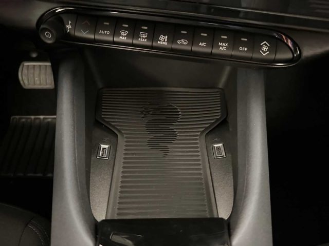 ALFA ROMEO Junior usata, con Sensori di parcheggio posteriori