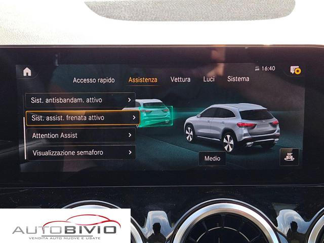 MERCEDES-BENZ GLA 200 usata, con Sedile posteriore sdoppiato