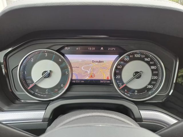 VOLKSWAGEN Touareg usata, con Interni in pelle