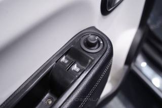 RENAULT Twingo usata, con Controllo automatico clima
