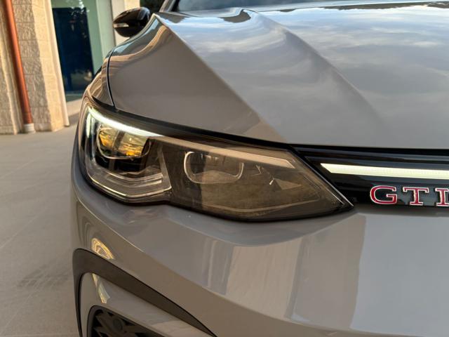 VOLKSWAGEN Golf GTI usata, con Sensore di luce