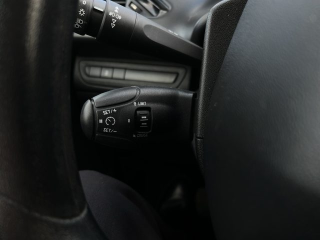 PEUGEOT 208 usata 15