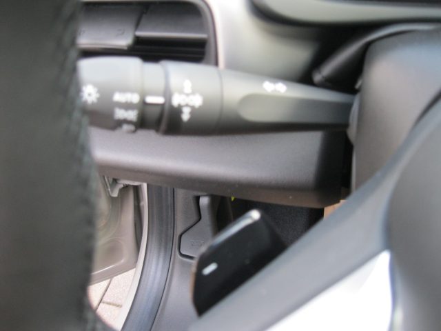 JEEP Avenger usata, con USB