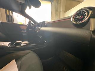MERCEDES-BENZ CLA 200 usata, con Autoradio digitale