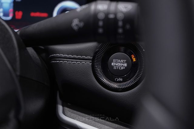 JEEP Compass usata, con Bluetooth