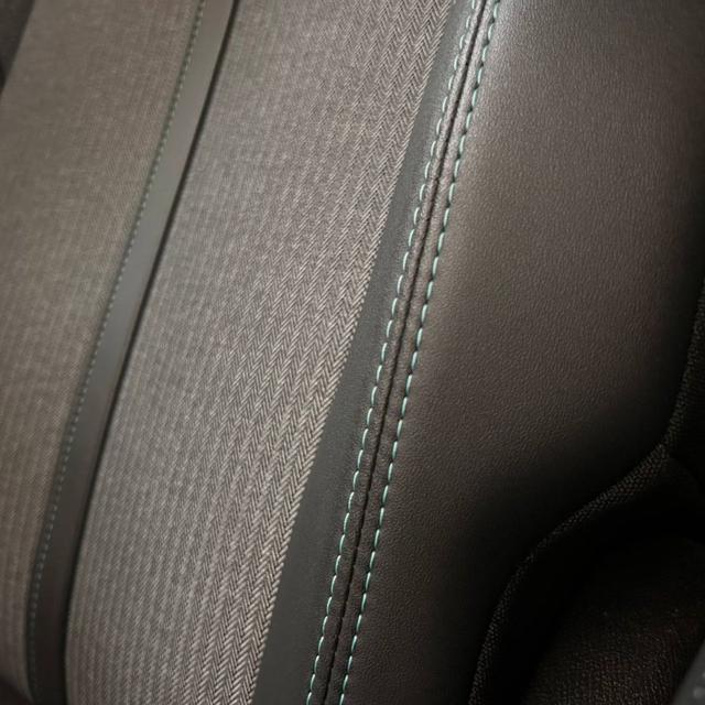PEUGEOT 5008 usata, con Controllo automatico clima