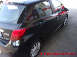 TOYOTA Yaris usata, con Servosterzo