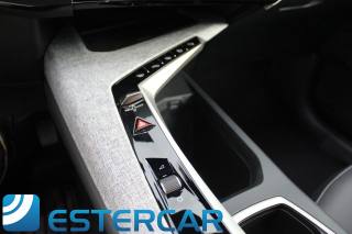 PEUGEOT 3008 usata, con USB