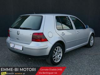 VOLKSWAGEN Golf usata, con Airbag laterali