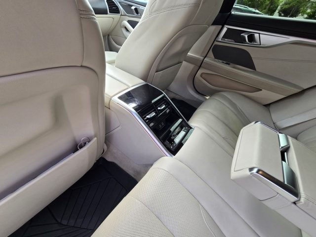 BMW 840 usata, con Chiusura centralizzata