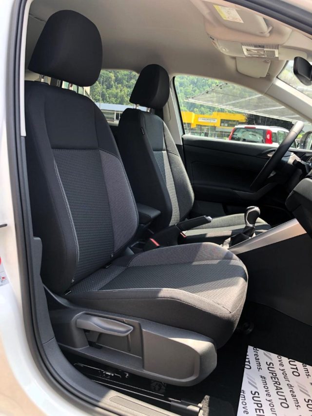 VOLKSWAGEN Taigo usata, con Sensore di luce