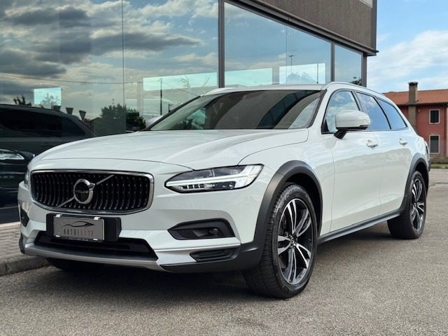 VOLVO V90 Cross Country usata, con ABS