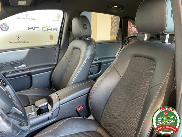 MERCEDES-BENZ B 180 usata, con Cerchi in lega