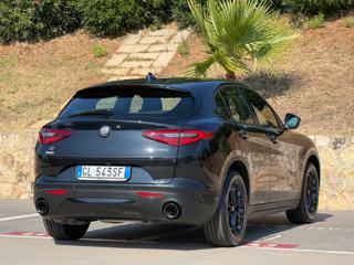 ALFA ROMEO Stelvio usata, con Cerchi in lega