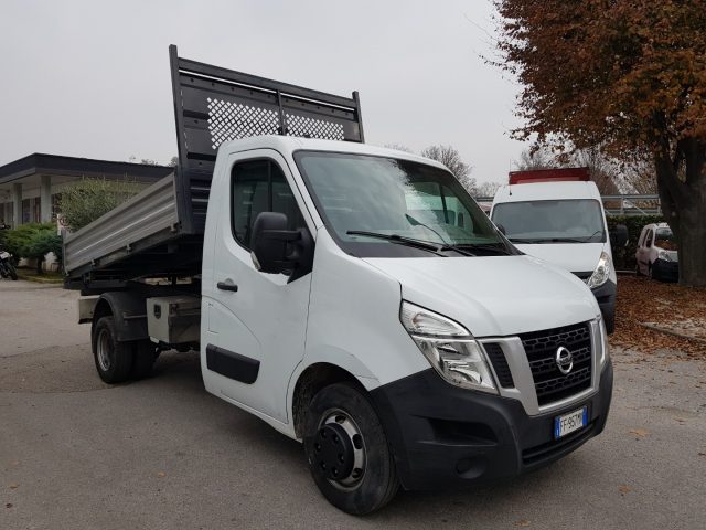 NISSAN NV400 usata, con Airbag