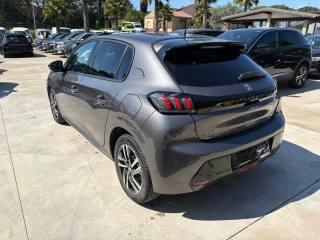PEUGEOT 208 usata, con Autoradio