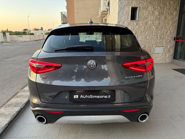 ALFA ROMEO Stelvio usata, con Autoradio