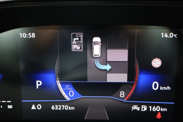 VOLKSWAGEN T-Roc usata, con Spoiler