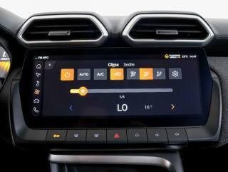 MG ZS usata, con Bluetooth