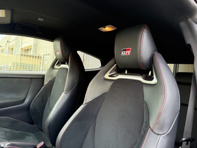 TOYOTA Yaris usata, con Cronologia tagliandi