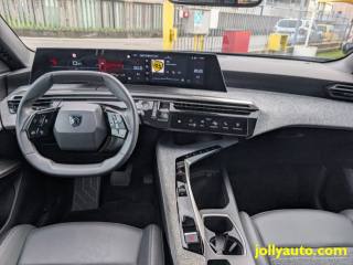 PEUGEOT 5008 usata, con Telecamera per parcheggio assistito
