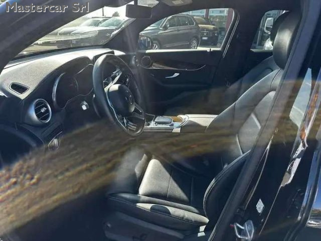 MERCEDES-BENZ GLC 220 usata, con USB