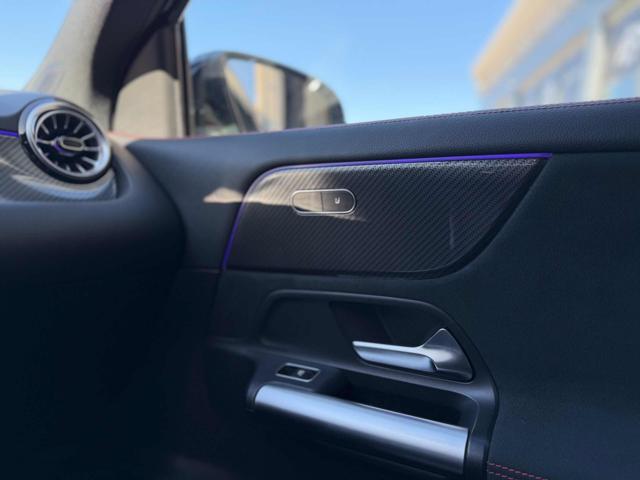 MERCEDES-BENZ GLA 180 usata, con Cruise Control