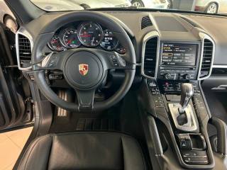 PORSCHE Cayenne usata, con Controllo trazione