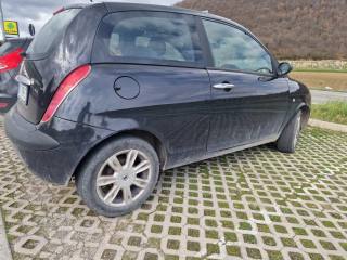 LANCIA Ypsilon usata, con Airbag