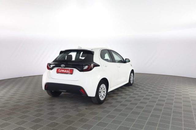 TOYOTA Yaris usata 3