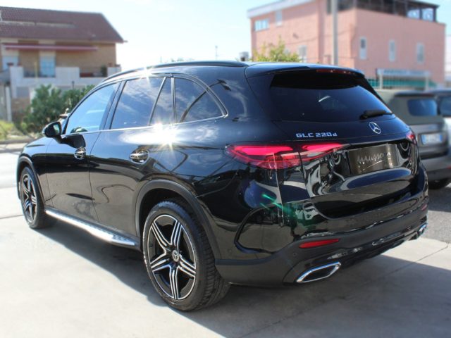 MERCEDES-BENZ GLC 220 usata, con Boardcomputer